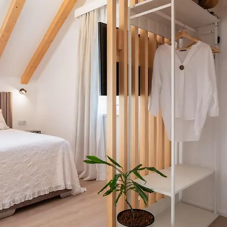 Emelie, Luxury Oasis Near Dubrovnik