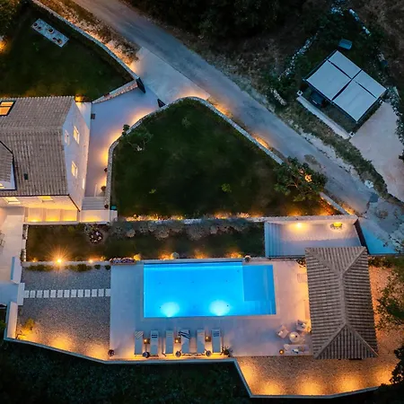 Emelie, Luxury Oasis Near Dubrovnik * Zastolje