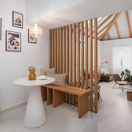 Emelie, Luxury Oasis Near Dubrovnik *