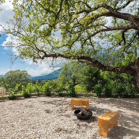 Emelie, Luxury Oasis Near Dubrovnik Villa *