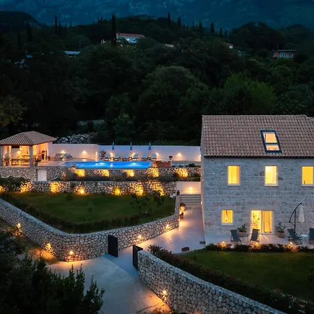Emelie, Luxury Oasis Near Dubrovnik ヴィラ