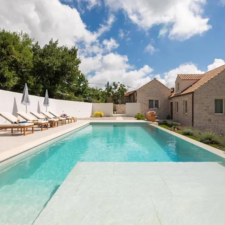 Emelie, Luxury Oasis Near Dubrovnik ヴィラ Zastolje