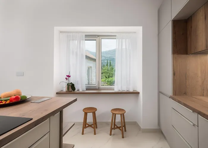 Emelie, Luxury Oasis Near Dubrovnik וילה