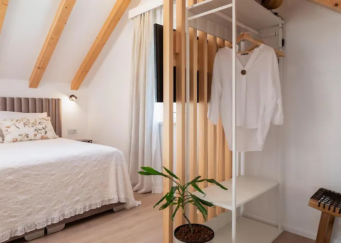 Emelie, Luxury Oasis Near Dubrovnik