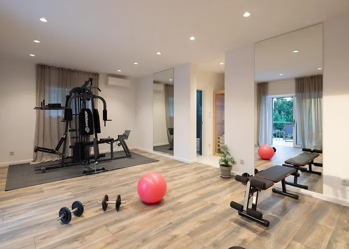 וילה Emelie, Luxury Oasis Near Dubrovnik *