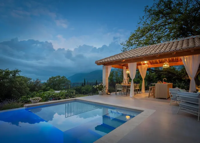 Emelie, Luxury Oasis Near Dubrovnik וילה Zastolje