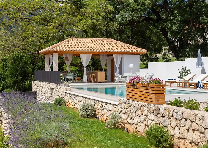 Emelie, Luxury Oasis Near Dubrovnik וילה *