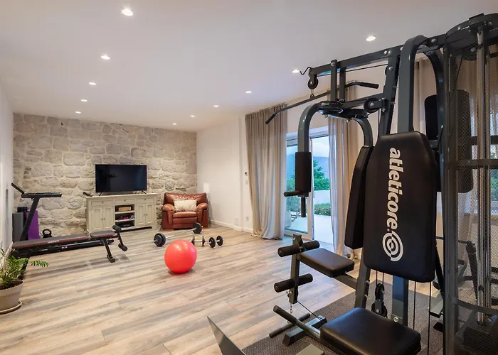 וילה Emelie, Luxury Oasis Near Dubrovnik *