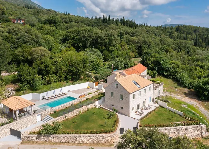 Emelie, Luxury Oasis Near Dubrovnik וילה *